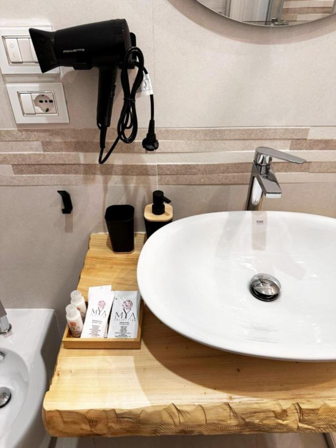 Domus Balcante B&B Pompei Bagian luar foto