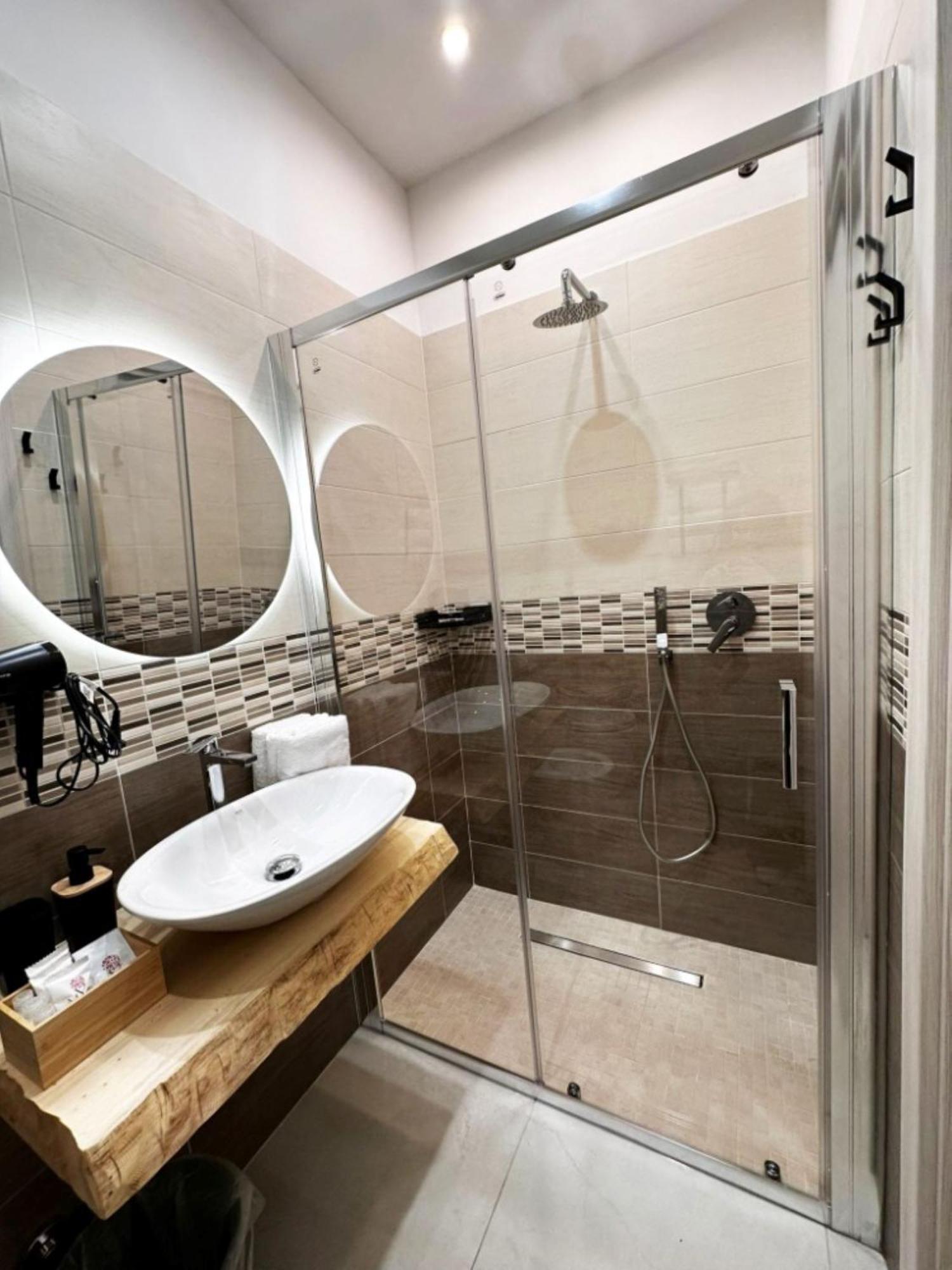 Domus Balcante B&B Pompei Bagian luar foto